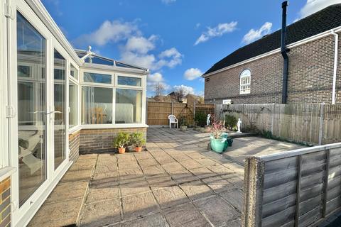 2 bedroom detached bungalow for sale, Enterprise Close, Warsash