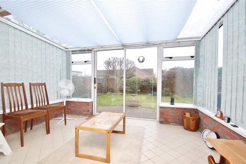 2 bedroom bungalow for sale, Blackthorn Way, Verwood, Dorset, BH31