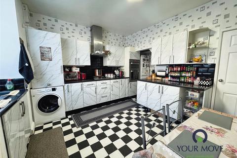 2 bedroom terraced house for sale, Lloyd Street, Lancashire BB3