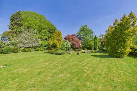 Dunns Glebe Perry Lane, Bledlow, Princes Risborough, HP27 9PA