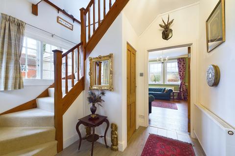 Dunns Glebe Perry Lane, Bledlow, Princes Risborough, HP27 9PA