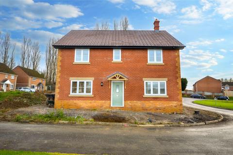 4 bedroom detached house for sale, 19 Clayton Close, Yeovil, BA22