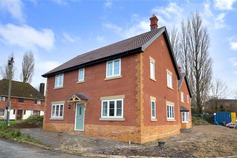 4 bedroom detached house for sale, 19 Clayton Close, Yeovil, BA22