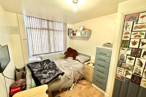 4 bedroom flat share for sale, Lower Park Street, Cambridge CB5