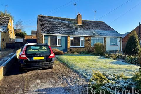 17 Barrington Close, Little Clacton, Clacton-on-sea, CO16 9PN