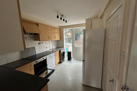 4 bedroom terraced house to rent, Whitlock Drive, London, SW19