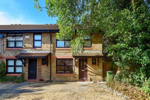 3 bedroom house to rent, Wycherley Close Blackheath SE3