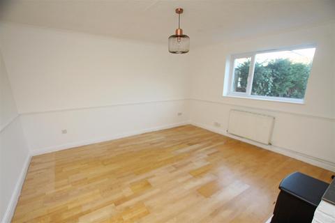 3 bedroom end of terrace house for sale, Slades Farm Road, Bournemouth