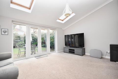 3 bedroom detached house for sale, Linslade Road, Heath And Reach, Leighton Buzzard