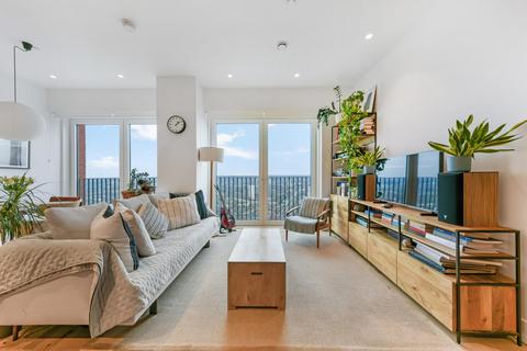 2 bedroom apartment for sale, Keybridge Tower, Exchange Gardens, London, SW8