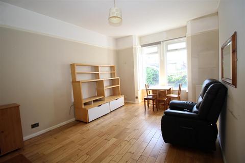16b Bury Street, London, N9 7LB