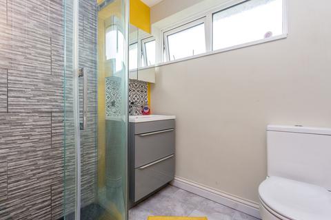 31 Boughton Drive, Rushden, NN10 9HX