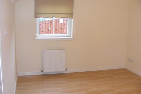 3 bedroom flat to rent, Munro Court, West Lothian EH55