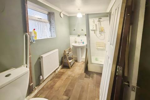 3 bedroom terraced house for sale, Wellington Street, Gainsborough