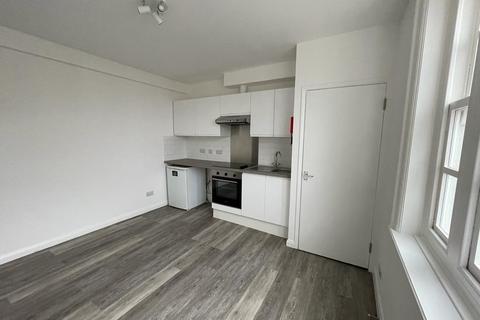 1 bedroom flat to rent, Marine Drive, Brighton