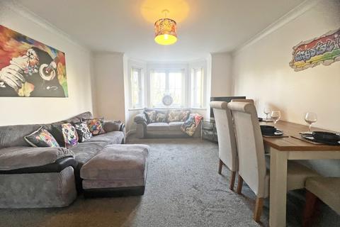 2 bedroom apartment to rent, Thorneycroft Drive, Warrington