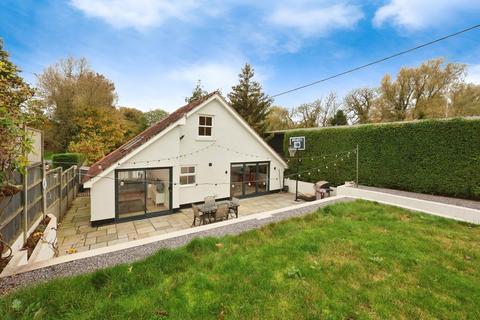 4 bedroom detached house for sale, Sudbury Road, Little Whelnetham IP30