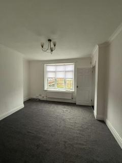 3 bedroom semi-detached house to rent, Friar Road, Sunderland SR4