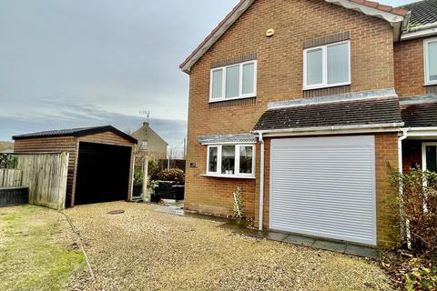 3 bedroom semi-detached house for sale, Huntingdon Close, Holbeach