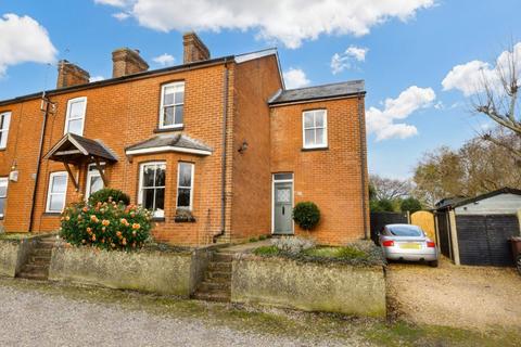 3 bedroom end of terrace house for sale, Bethel Close, Farnham, GU9