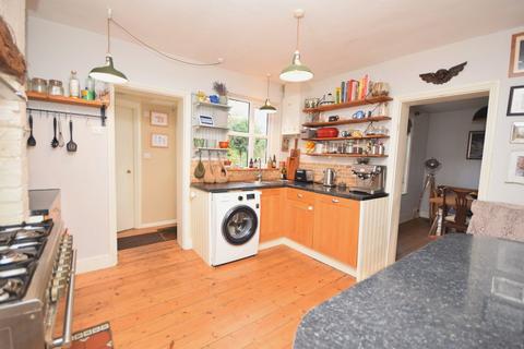 3 bedroom end of terrace house for sale, Bethel Close, Farnham, GU9