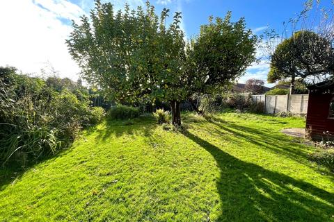 3 bedroom detached house for sale, Knightscroft Avenue, Rustington