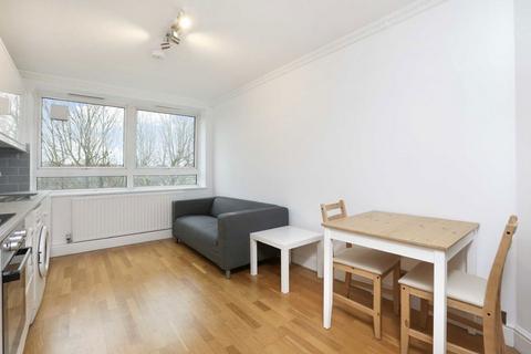 2 bedroom flat to rent, Penfold Street, London NW8