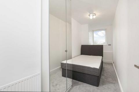 2 bedroom flat to rent, Penfold Street, London NW8