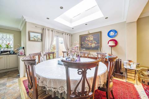 4 bedroom semi-detached house for sale, Cecil Road, Acton, London, W3