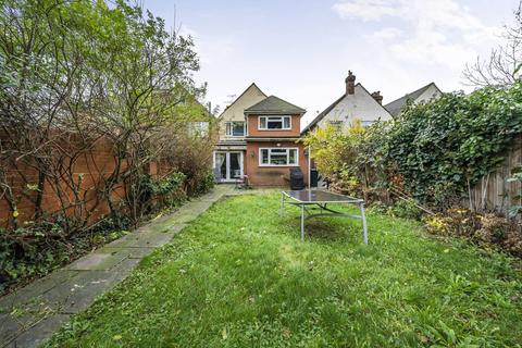 3 Cecil Road, London, W3 0DA