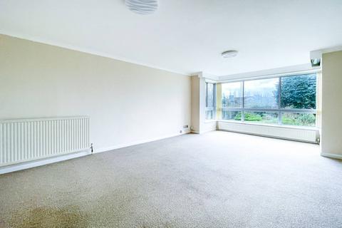 2 bedroom flat for sale, Portsmouth Road, Surbiton, KT6