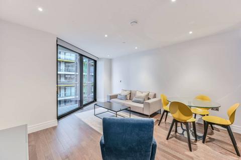 2 bedroom flat for sale, Riverlight Quay, Nine Elms, London, SW11