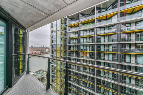 2 bedroom flat for sale, Riverlight Quay, Nine Elms, London, SW11