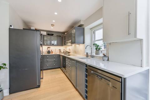 2 bedroom flat to rent, Stockwell Park Road, Stockwell, London, SW9