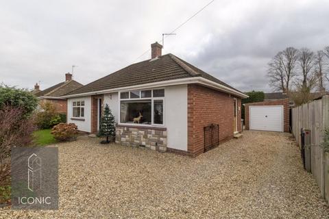 2 bedroom detached bungalow for sale, Margaret Close, Hellesdon, Norwich