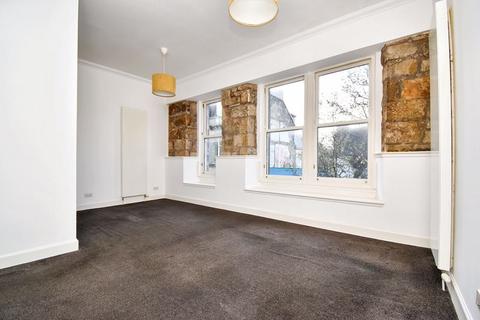 3 bedroom apartment for sale, Main Street, Kilsyth