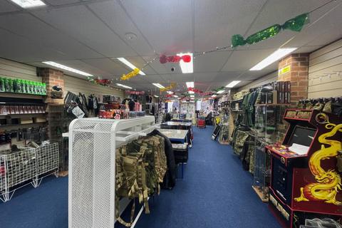 Retail property (high street) to rent, High Street, Littlehampton, West Sussex, BN17