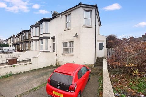 3 bedroom end of terrace house for sale, Napier Road, Gillingham