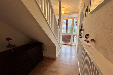 3 bedroom semi-detached house for sale, Simmonds Way, Brownhills, Walsall WS8 7AG