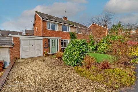 3 bedroom semi-detached house for sale, Kenmore Avenue, Hednesford, Cannock WS12