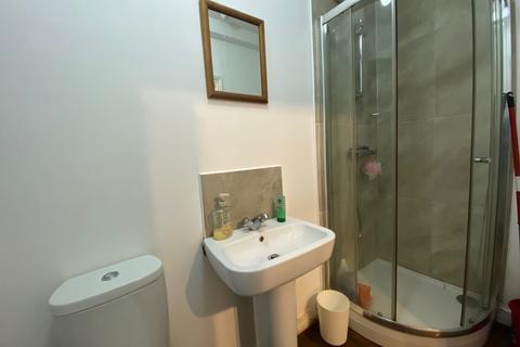 2 bedroom flat for sale, Trewhitt Road, Newcastle upon Tyne NE6