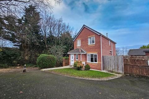 3 bedroom detached house for sale, Sutton Avenue, Preston PR4