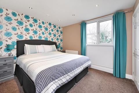 11 Mendip Close, Basingstoke, RG22 5BP