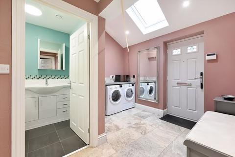 11 Mendip Close, Basingstoke, RG22 5BP