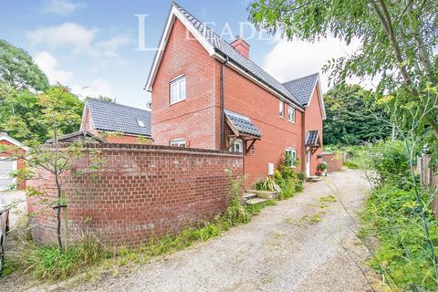 2 bedroom terraced house to rent, Spring Road, Ipswich, IP4