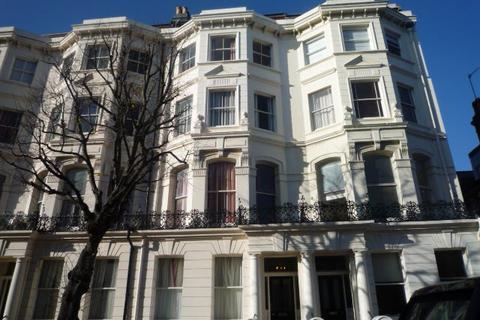 1 bedroom flat to rent, Palmeira Avenue, Hove, BN3