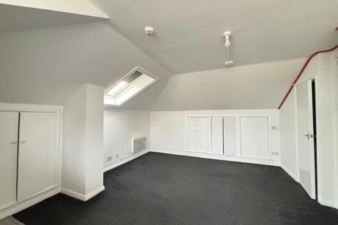 Studio to rent, Portswood Park, Southampton SO17