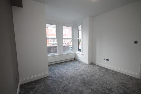 3 bedroom maisonette to rent, Mount Pleasant Road, Tottenham, London, N17