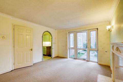 1 bedroom retirement property for sale, 18 Queens Park West Drive, Bournemouth BH8