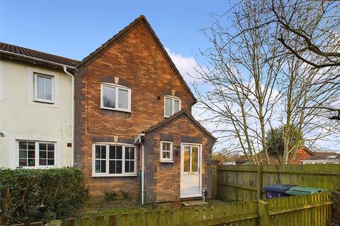 3 bedroom end of terrace house to rent, Dart Close, Quedgeley, Gloucester, GL2